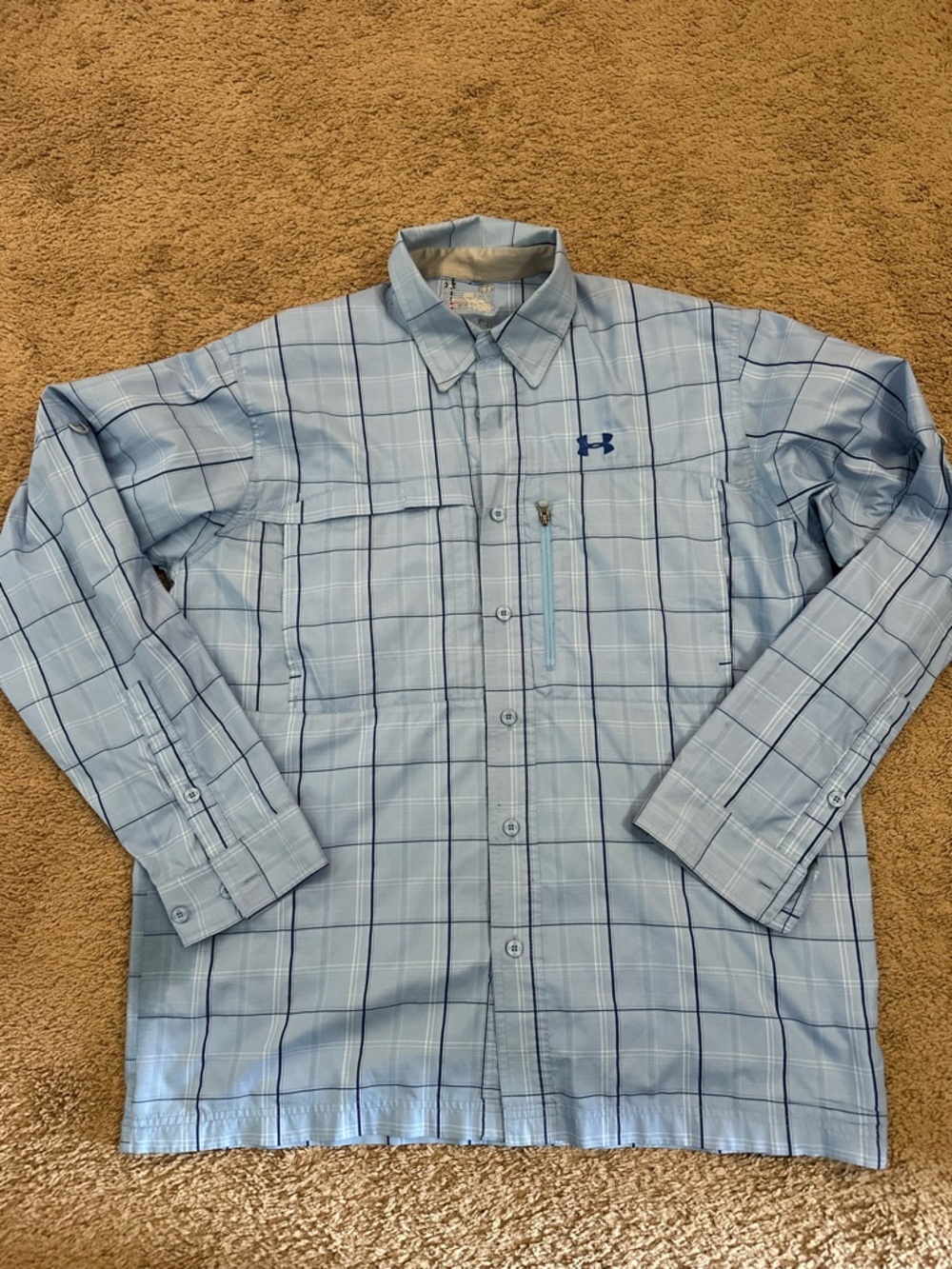 Under Armour Men’s Performance Vented Long Sleeve Blue Plaid Shirt Size Large